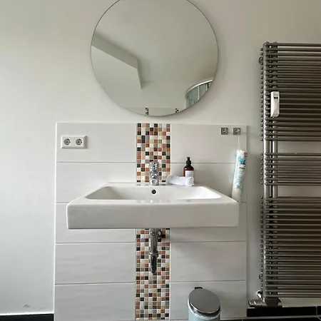 Lacasa 03 Zentral,vw Nah,top Ausstattung,design