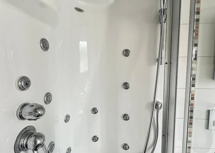 Lacasa 03 Zentral,vw Nah,top Ausstattung,design